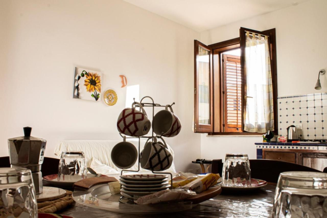 Casa Vacanze Di Anna E Selene Villa Favignana Buitenkant foto